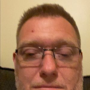 Meet your Posher, Carlo